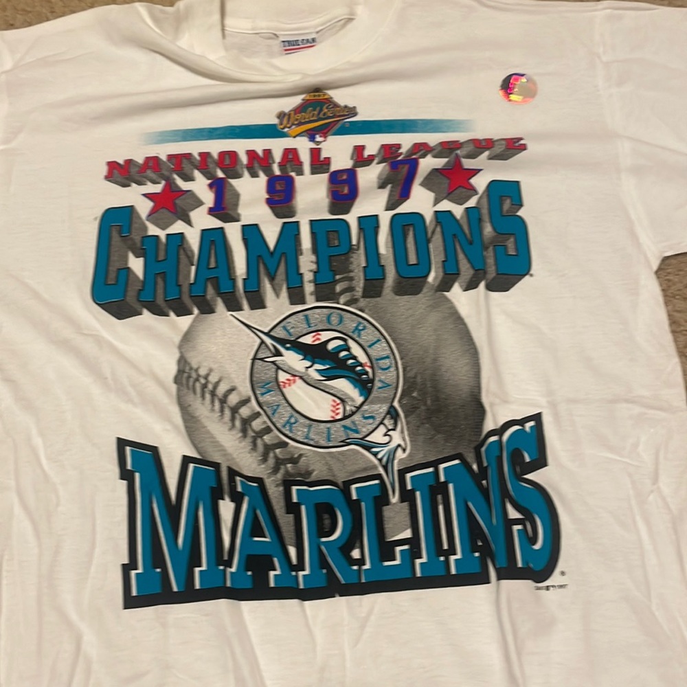 1997 Florida Marlins NL Champion official T-Shirt - Retro and never worn!